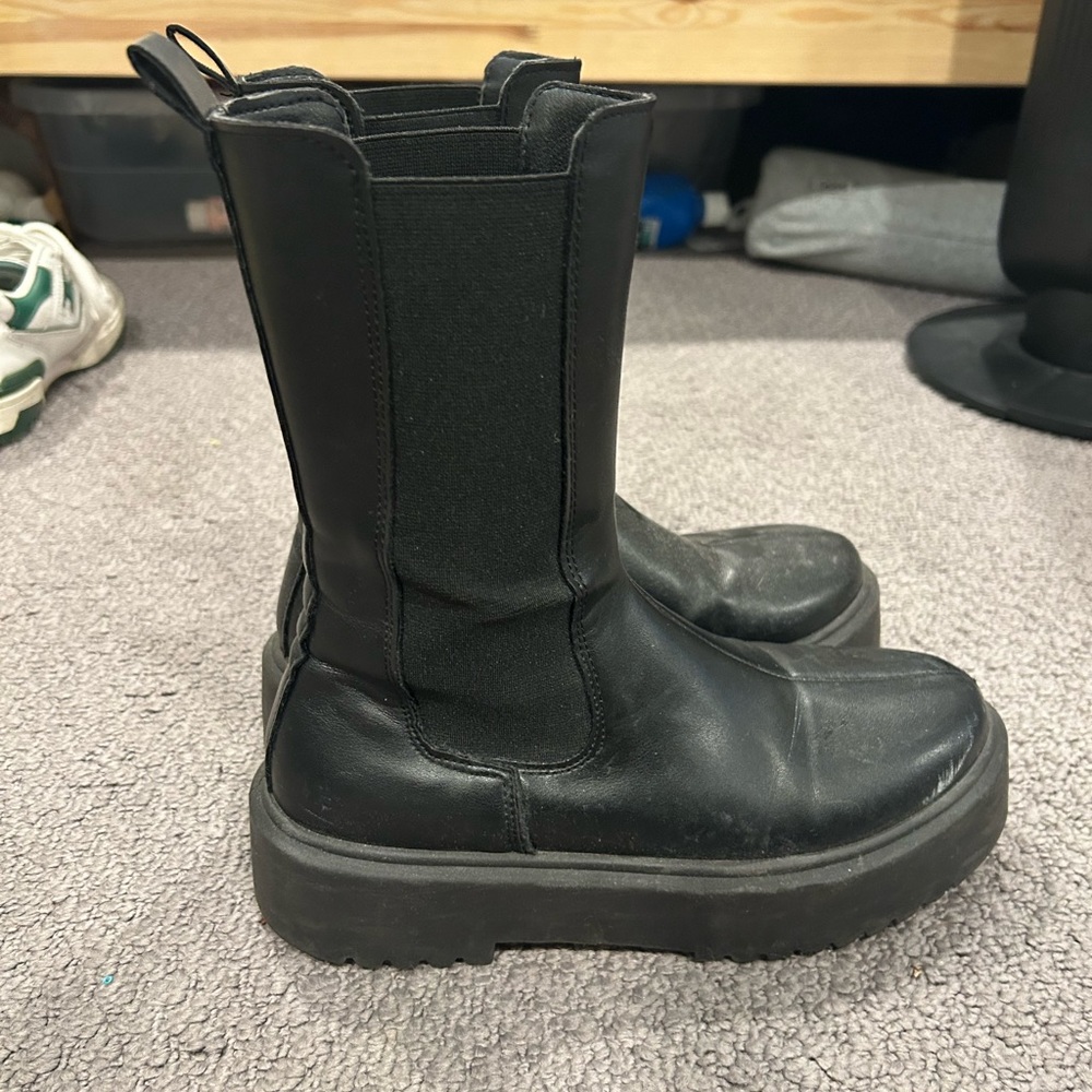 Mid Calf Platform Boots
